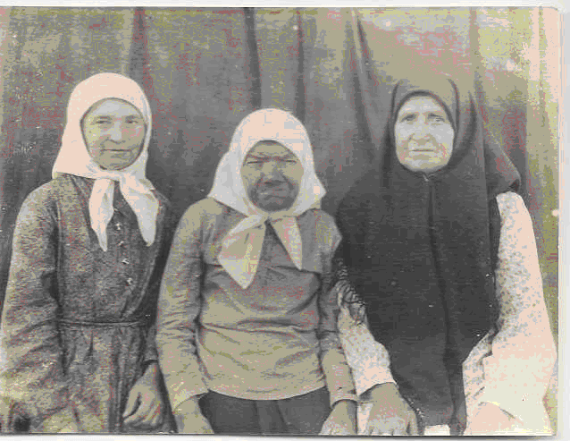 Слева направо монахиня Параскева тетя Паша Блаженная Галя Ганна соседка Полина Пешкова
